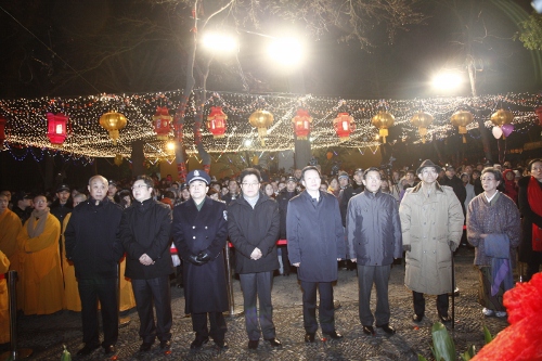 「佛教」江苏苏州寒山寺圆满举行第34届新年听钟声活动 「佛教」江苏苏州寒山寺圆满举行第34届新年听钟声活动