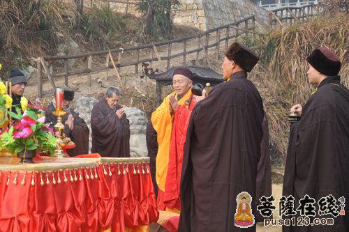 「禅宗」中华禅宗安徽二祖寺下院举行禅堂奠基法会