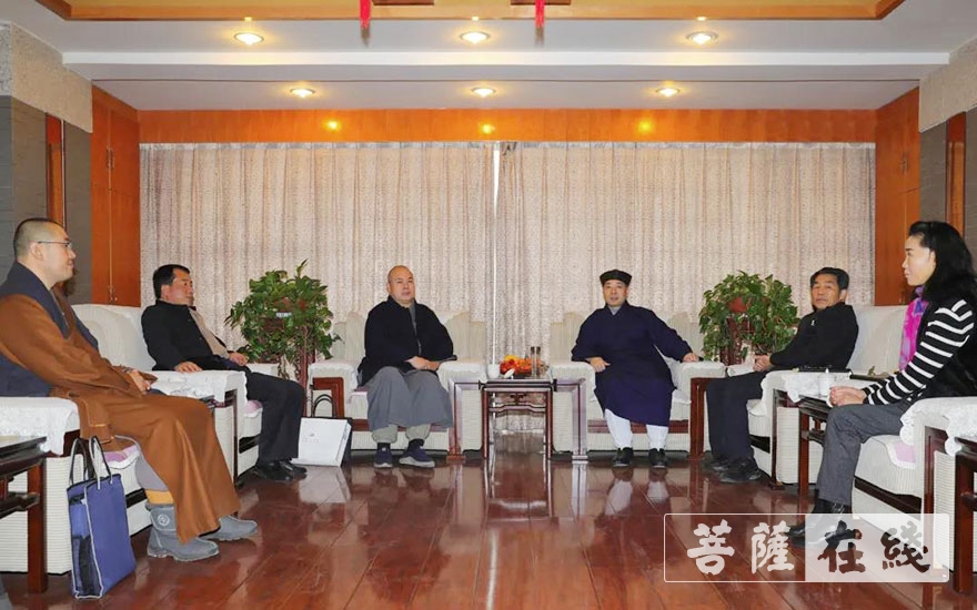 「时政」陕西省佛教协会会长宽旭法师一行前往陕西省道教协会学习交流 「时政」陕西省佛教协会会长宽旭法师一行前往陕西省道教协会学习交流