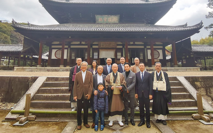 「中日文化」中日相关人士向日本黄檗宗大本山万福寺捐赠善款