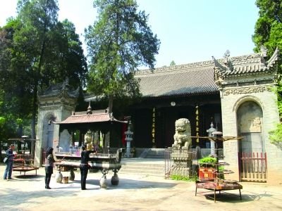 「兴教寺」兴教寺宽树法师称塔佛法僧四位一体 不可分离