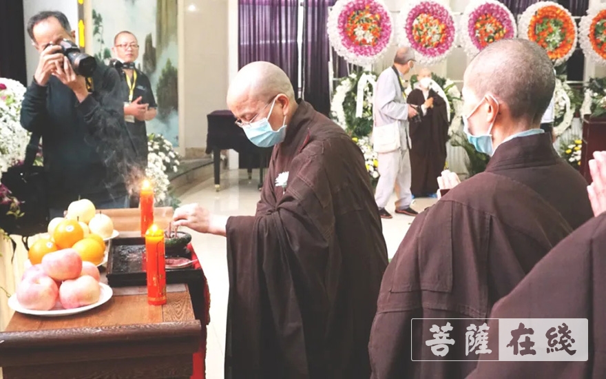 「佛教」百年功圆 慈照无边 慈学老法师追思暨荼毗法会圆满 「佛教」百年功圆 慈照无边 慈学老法师追思暨荼毗法会圆满