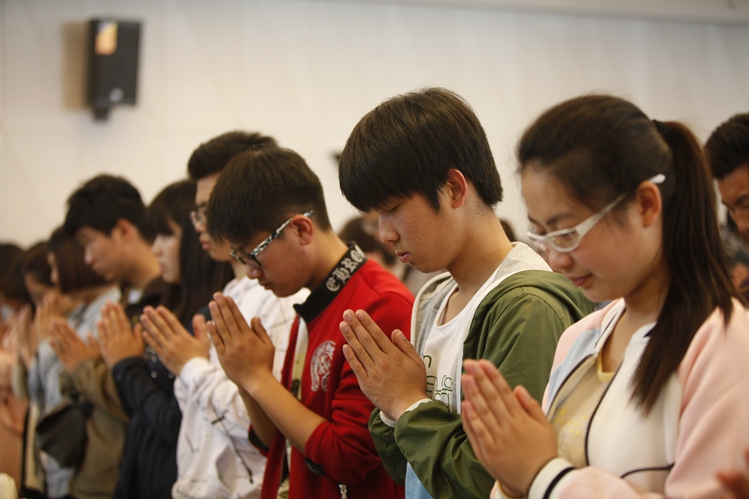 「赵一澄」2015年4月26号纪念弘一法师研讨会于山东临沂鸿儒美术馆举行