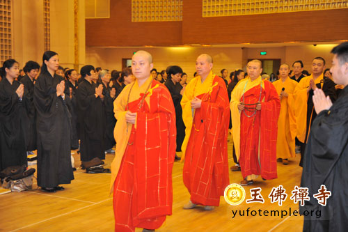「佛教」上海玉佛禅寺举行第二十二届传授三皈五戒法会