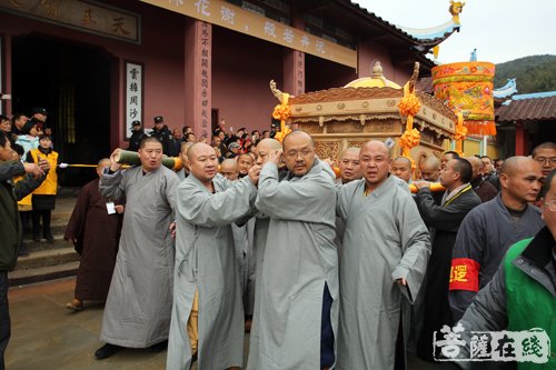 「云居山」一诚长老追思法会于云居山真如寺举行 万人泪洒现场（一）