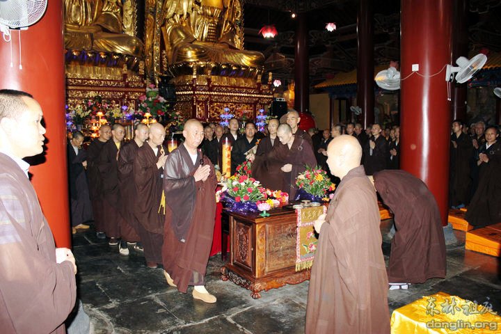 「释迦牟尼」释迦牟尼佛圣诞日东林寺举行祝圣法会 「释迦牟尼」释迦牟尼佛圣诞日东林寺举行祝圣法会