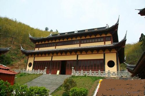 「佛教」杭州釜托寺举行七咏日法会通启