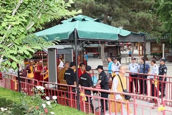 「灵光寺」北京灵光寺佛牙塔2016年度首次隆重免费开放瞻仰