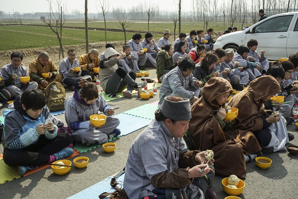 「五台山」农历正月十七传济法师三步一拜五台山---起香圆满