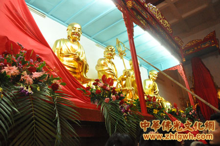 「佛像」江西省赣县宝华禅寺举行大雄宝殿佛像开光系列庆典活动