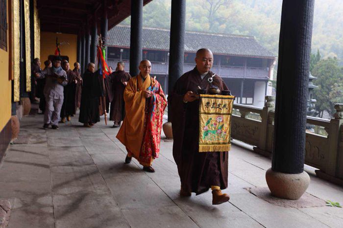 「佛教」江苏江阴苍山古寺参学团到宁波天童禅寺参访