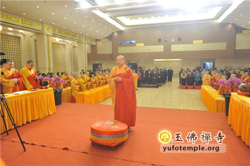「疫情」上海玉佛禅寺为禽流感疫情早日平息举行祈福法会