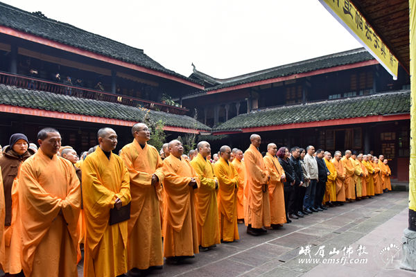 「峨眉山」常真老法师追悼会在四川峨眉山伏虎寺举行