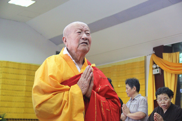 「佛教」江苏南京栖霞古寺今天上午启建2013地藏法会