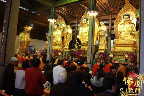 厦门南普陀寺隆重举行消灾延寿万佛法会