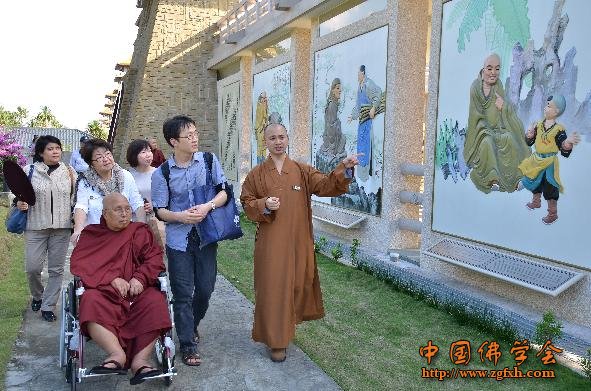 「佛教」缅甸恰宓禅师访台湾佛馆　见玉佛备感亲切