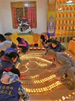 「平安」湖北大冶目莲寺举行供灯祈福法会——为祈台湾高雄地震灾区众生平安