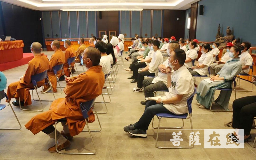 「宁国」上海宁国禅寺举行“疫情防控与食品安全”专题讲座 「宁国」上海宁国禅寺举行“疫情防控与食品安全”专题讲座