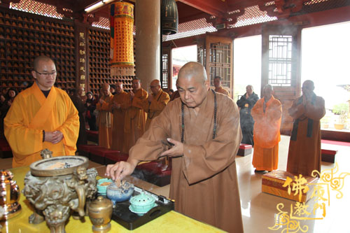 「佛教」台湾中国佛教会心茂法师一行到福建太平岩寺、南普陀寺参访 「佛教」台湾中国佛教会心茂法师一行到福建太平岩寺、南普陀寺参访