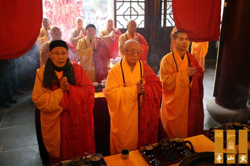 「佛教」江苏苏州寒山寺举行性空长老95岁华诞庆典