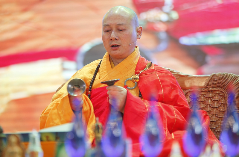「佛教」莲花源寺恭祝弥陀圣诞吉日新发意菩萨剃度并举办无遮蒙山施食超荐法会暨心灵讲座 「佛教」莲花源寺恭祝弥陀圣诞吉日新发意菩萨剃度并举办无遮蒙山施食超荐法会暨心灵讲座
