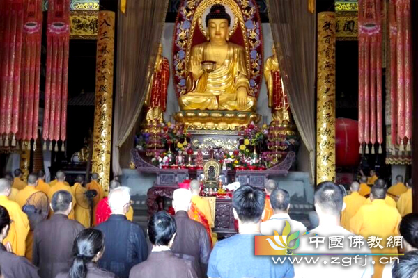 「佛教」浙江舟山接待禅寺为铜制观世音菩萨坐像举行开光祈福法会