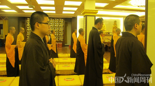 「学诚法师」高材生寺庙上大学