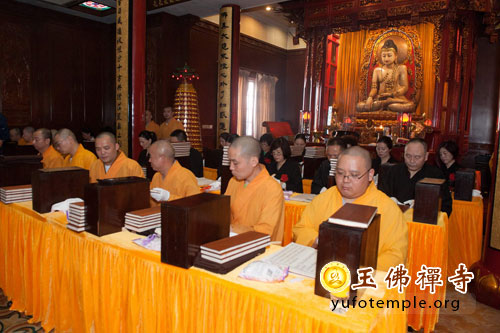 「佛教」上海玉佛禅寺举行乙未年晒经法会