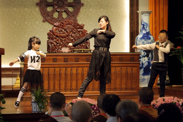 「佛教」浙江温州太平寺举行第九届短期出家活动