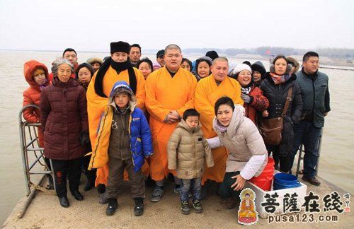 「佛教」河南焦作圆融无碍古寺隆重举行放生祈福法会