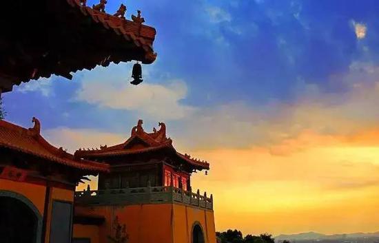「佛教」寺院屋檐下为什么要挂铃铛