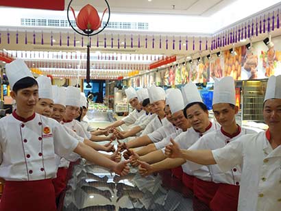 「素食」深圳最大海鲜酒楼改卖素餐 百种美食28元卖疯了