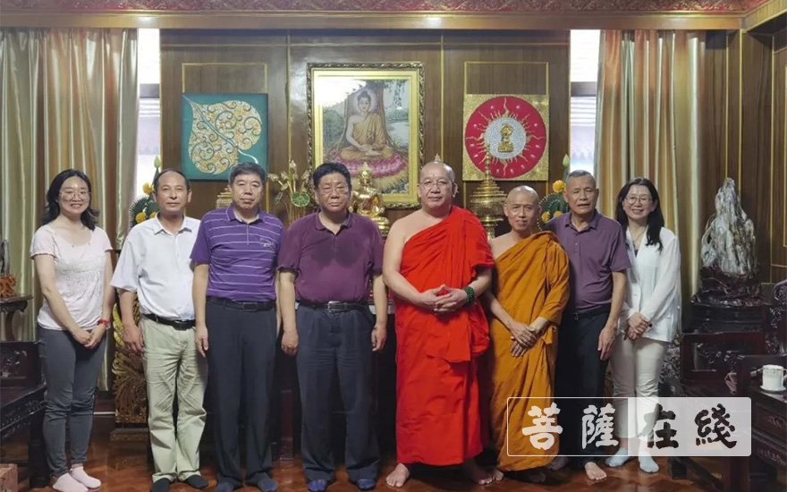 「佛教」云南省政协民宗委赴西双版纳总佛寺开展调研