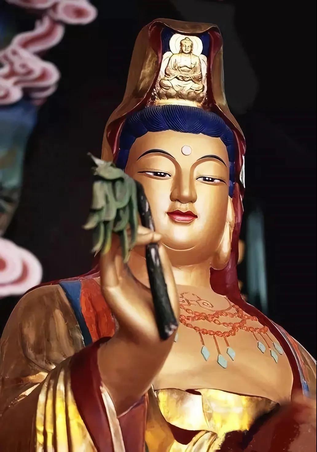 「观音」今日恭迎观世音菩萨成道日！慈航普渡，令众生离苦得乐！