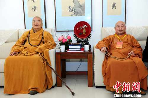 「佛教」传印长老与星云大师共同出席鉴真坐像省亲活动
