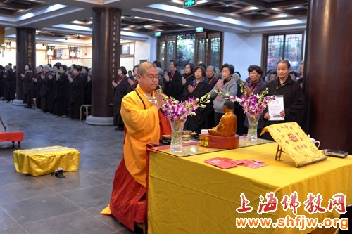 「佛教」上海佛教居士林举行精进佛七 妙华法师开示