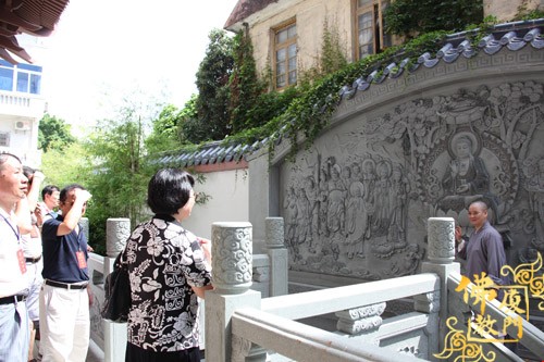 「佛教」思明区政协台港澳侨联络委组织委员视察区重点寺院进明寺 「佛教」思明区政协台港澳侨联络委组织委员视察区重点寺院进明寺