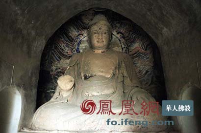 「泾川」甘肃泾川大云寺佛舍利安奉引轰动 万人拜佛场面热烈