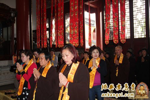 「华严」浙江绍兴安康寺寺举行丙申年华严法会熏坛洒净仪式