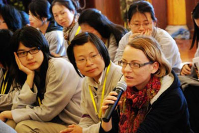 「佛教」国庆长假“心灵游” 京城白领热衷佛寺生活体验营