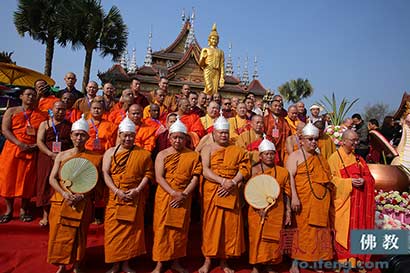 「佛教」1300年史无前例！西双版纳6佛爷同时升座