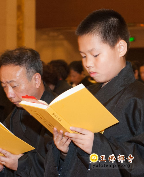 「佛教」上海玉佛禅寺隆重举行第二十七届传授三皈依法会