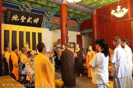 「佛教」俄罗斯少林达摩文化中心一行到河南少林寺体验寺院生活