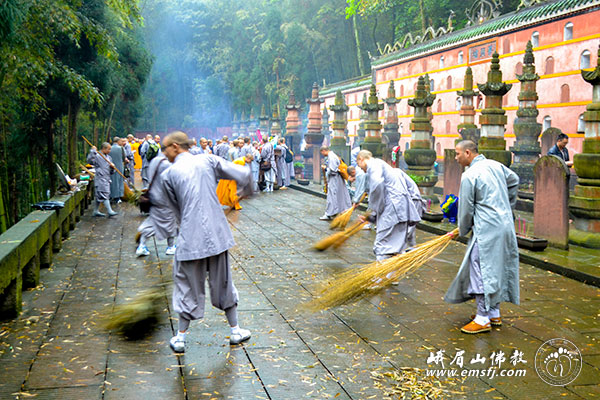 「佛教」万物清明时  扫塔萝峰庵