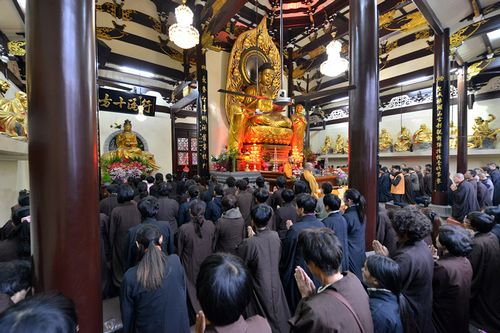「放生仪轨」浙江温州妙果寺举行放生和传授三皈依五戒法会 「放生仪轨」浙江温州妙果寺举行放生和传授三皈依五戒法会