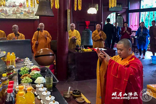 「释迦牟尼」四川峨眉山各寺举行盛大法会恭祝佛陀圣诞