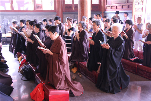 「观音」福建厦门石室禅院、梵天禅寺举行观音成道日拜千佛祈福吉祥法会