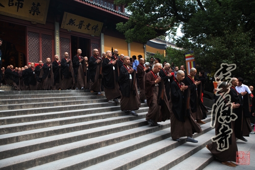 「佛教」浙江灵隐寺三坛大戒法会第二十天:供十师斋、演登坛仪、忏摩通宵