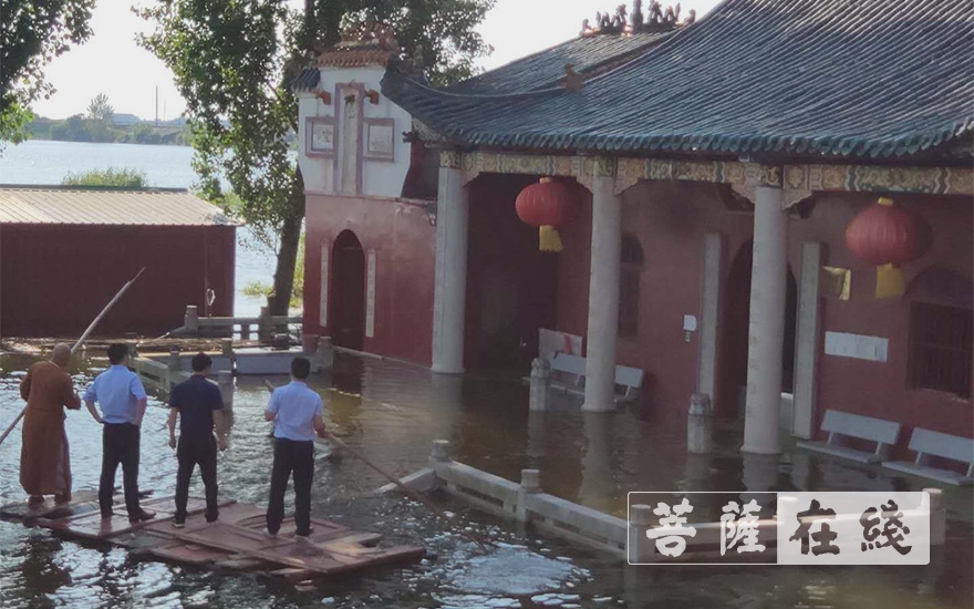 「法华寺」岳阳市湘阴县委常委、统战部部长李庆国一行赴湘阴法华寺调研洪涝受灾情况