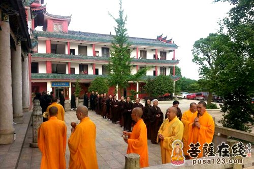「八关斋戒」湖南省湘阴法华古寺隆重举行“八关斋戒”法会
